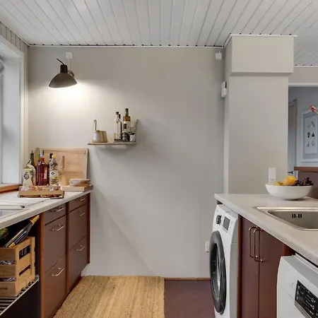 3 Bedroom Gorgeous In ジルレジェ